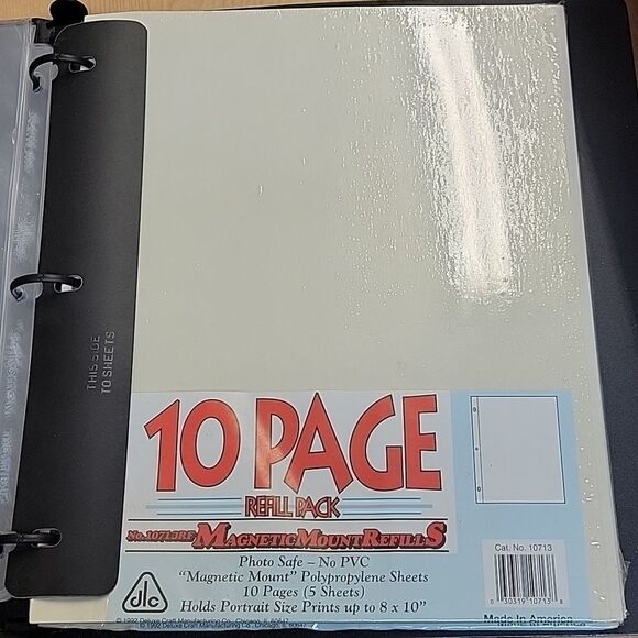 2 Magnetic Mount Photo Albums - Picture 6 of 8